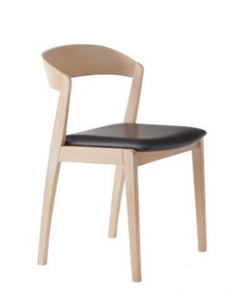 Skovby #825 dining chair | Oak white oil with black leather