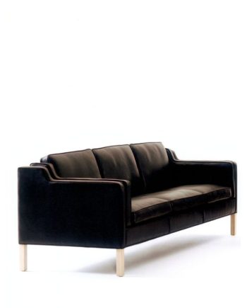 Grandt Design | Model 74 3-Seater Sofa | Oak and Black Leather