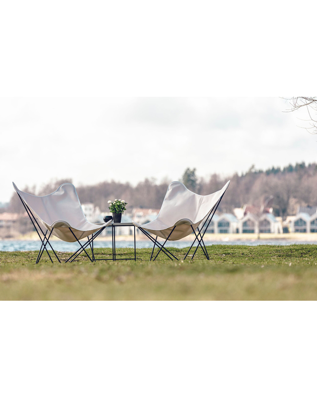 Butterfly Outdoor Chair - Mariposa Sunshine | Cuero Design - Sunbrella fabric - black-coated galvanised steel frame