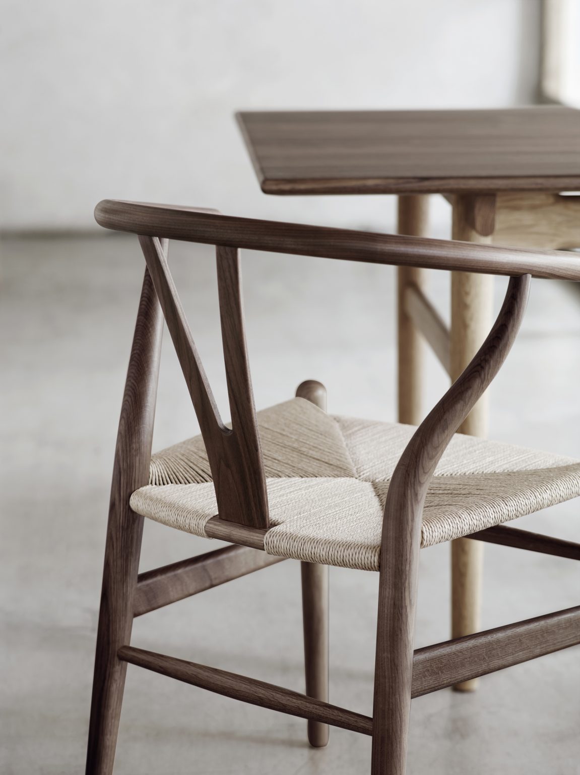 Hans Wegner CH24 Wishbone Chair | Carl Hansen & Søn | Walnut Oil & Natural Papercord
