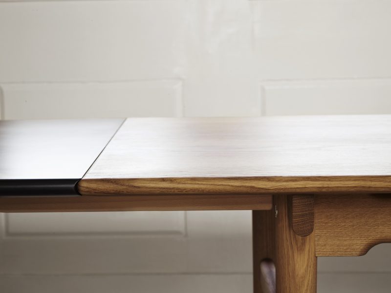 CH327 Table | Hans Wegner | Carl Hansen & Søn