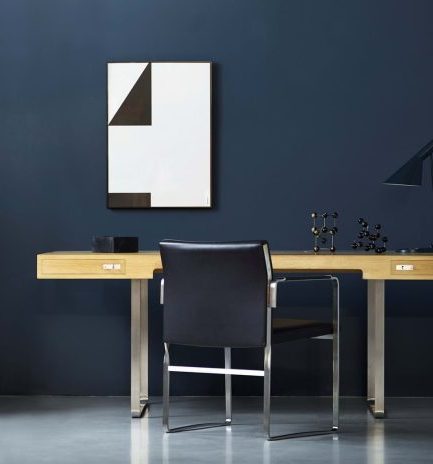 CH110 Desk | Hans Wegner | Carl Hansen & Søn