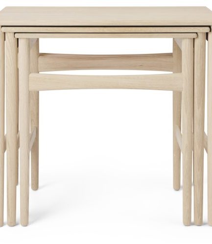 CH004 Nesting Tables | Hans Wegner | Carl Hansen & Søn