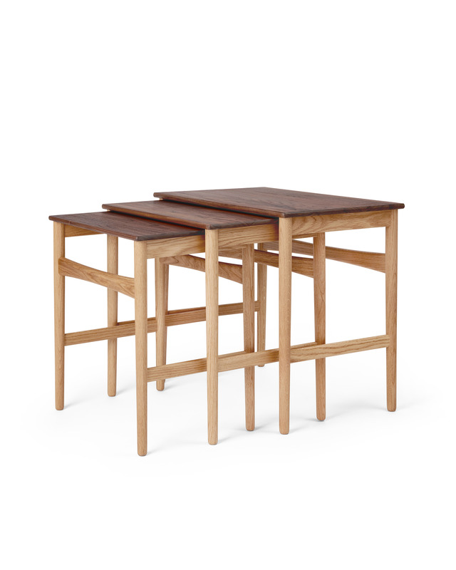 CH004 | Nesting Tables | Carl Hansen & Søn | Oak and Walnut mix