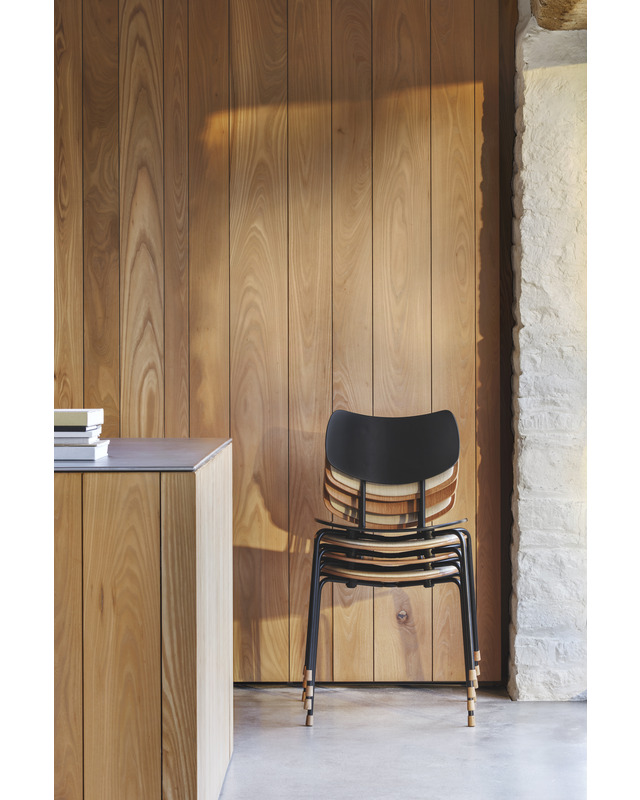 Vega Chair | Carl Hansen & Son | In-situ, stacked