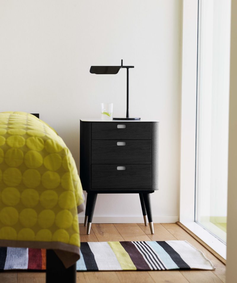 AK 2410 - 2411 Nightstand | Naver Collection