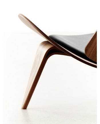 CH07 Shell Chair | Carl Hansen & Søn