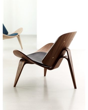 CH07 Shell Chair | Carl Hansen & Søn
