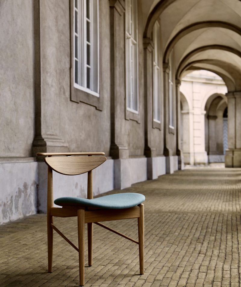 Finn Juhl Reading Chair | House Of Finn Juhl