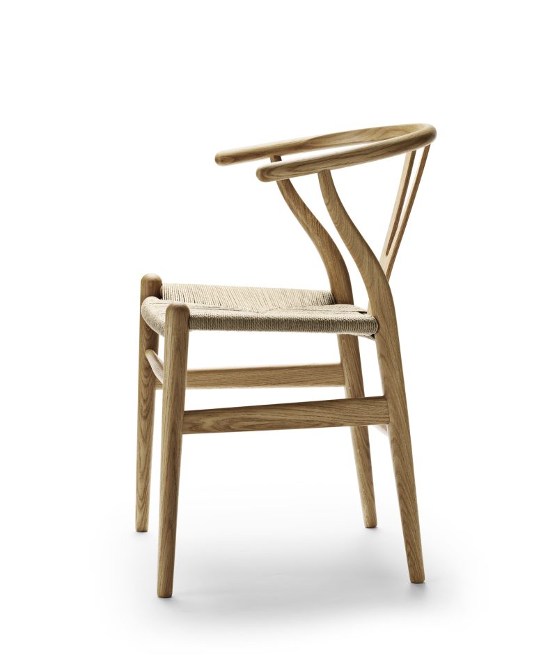 CH24 Wishbone Chair | Carl Hansen & Søn | In Stock