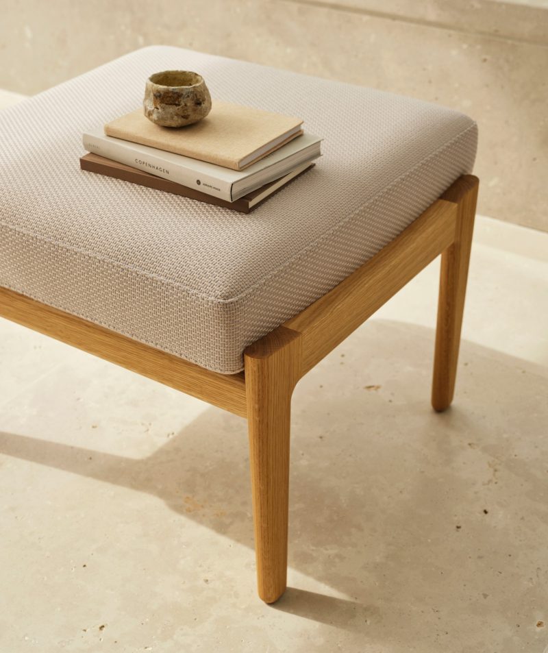 CH290F Footstool | Carl Hansen & Søn