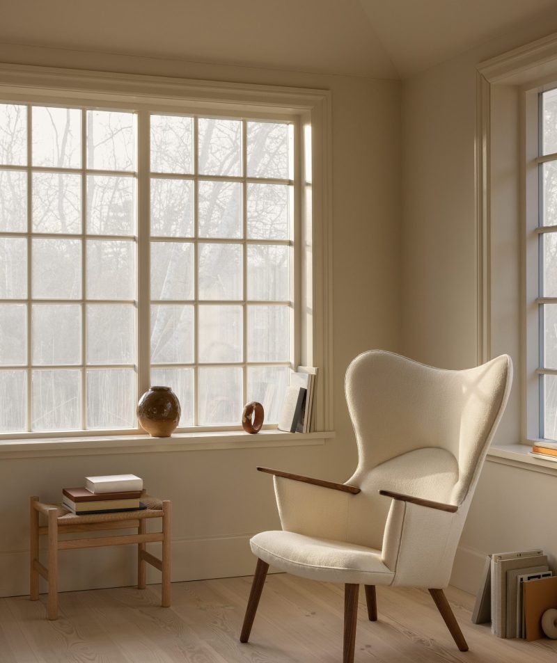 CH78 Mama Bear Lounge Chair  | Carl Hansen & Søn